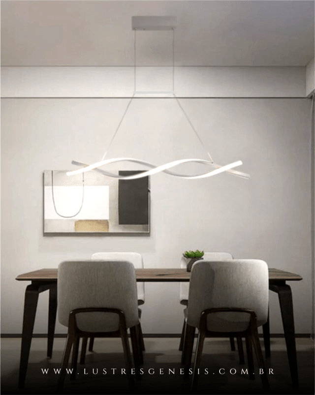 Lustre moderno iluminando sala de jantar minimalista com design clean.