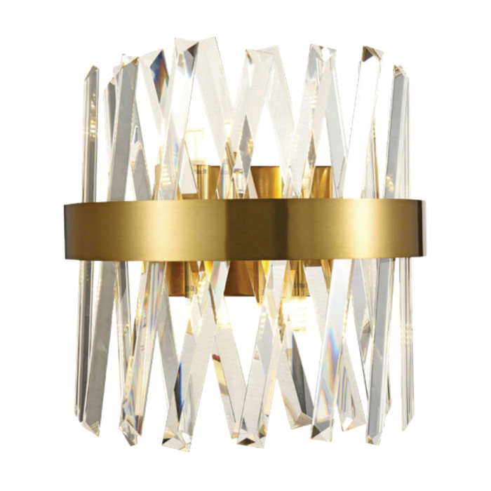 Arandela dourada com cristais entrelaçados e design sofisticado.