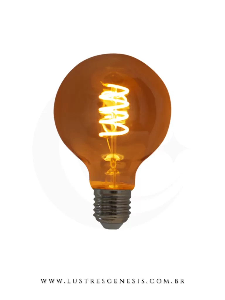 Lâmpada LED globo âmbar com filamento espiral aparente, soquete E27, ideal para lustres, pendentes e luminárias decorativas com estilo vintage, industrial e retrô, proporcionando iluminação quente e aconchegante.
